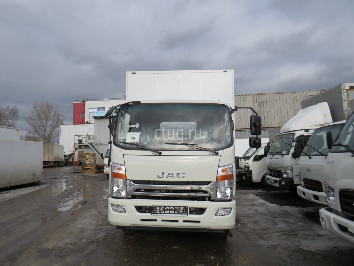 JAC N120 промтоварный фургон